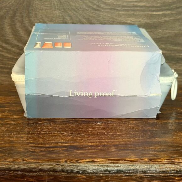 Living Proof Curly Hair Essentials travel-size set, four mini products plus bag - Picture 10 of 11